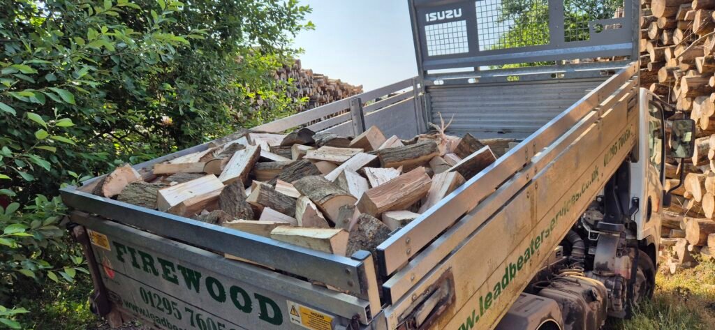1 cubic meter of kiln dried logs