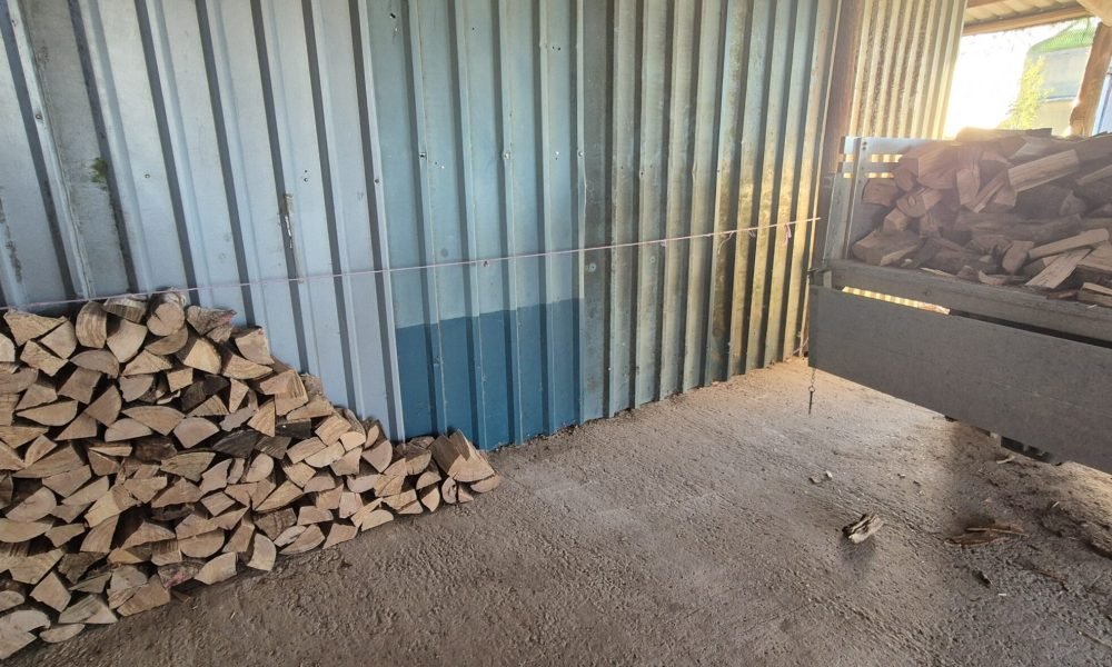 1/2  of the load stacked