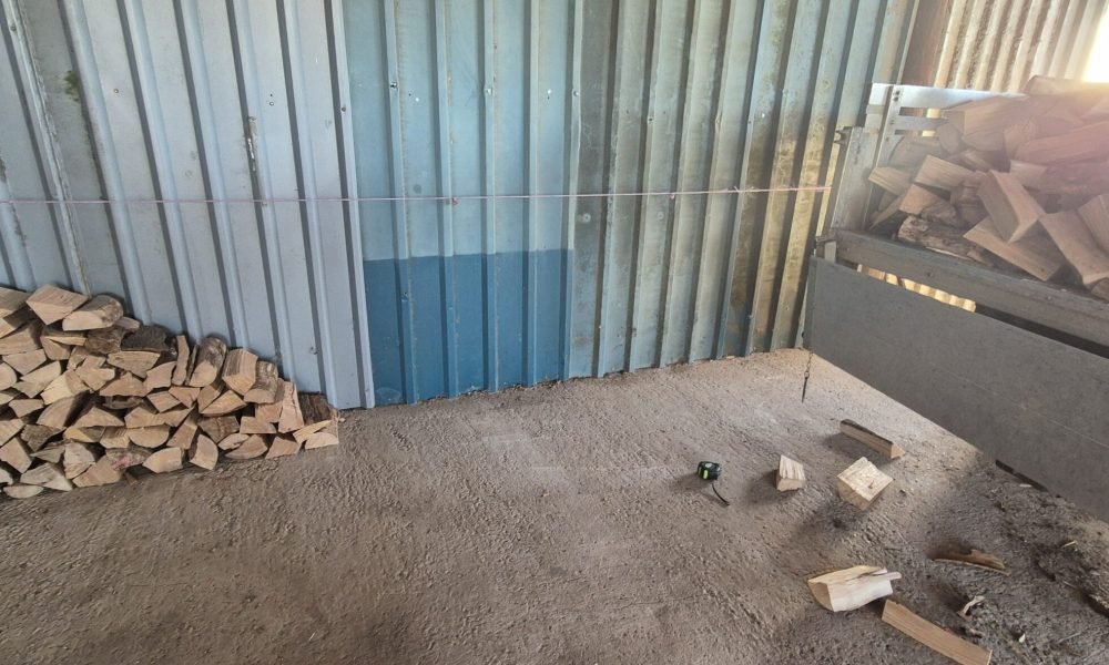 1/4 of the load stacked